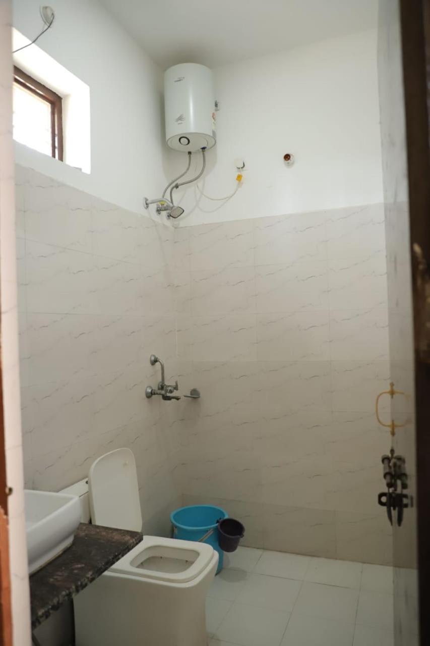 Radha Madhav Ashram Homestay Vrindavan